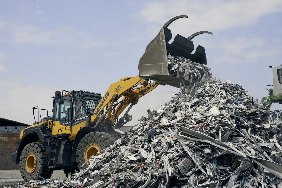 Recycling von Aluminium für nachhaltigen Metallbau